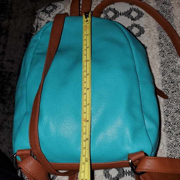 BACKPACK - Picture 13 of 14